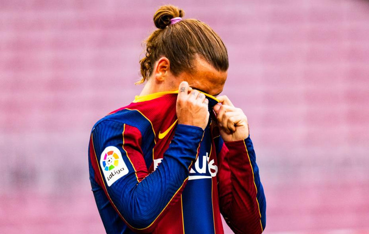 El entorno de Griezmann amenaza con sangrar más al Barça: "Le tendrán que pagar lo que le debe"