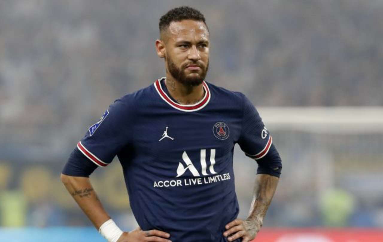 Estalla el polvorín en París con Neymar: hartos (y se plantean su posible venta)