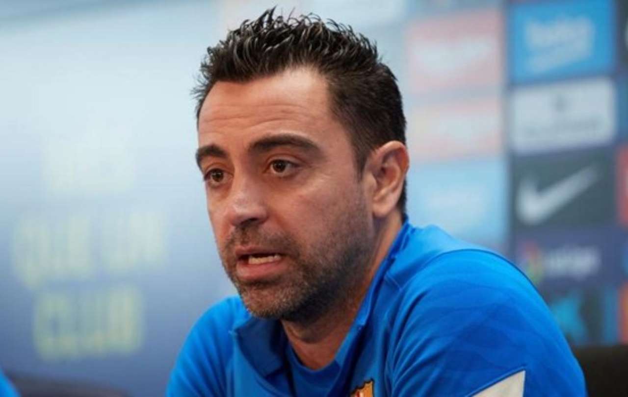 Falsedad y valors: a Xavi le cae una buena 'tunda' antes de medirse al Villarreal