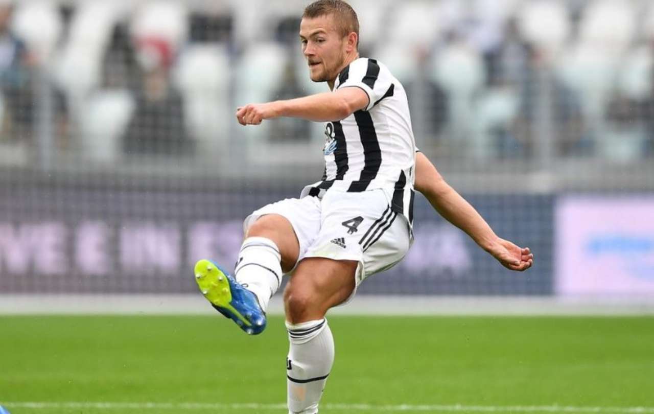 La Juventus quiere a otro crack y está dispuesta a vender a De Ligt (y contentar a Raiola)