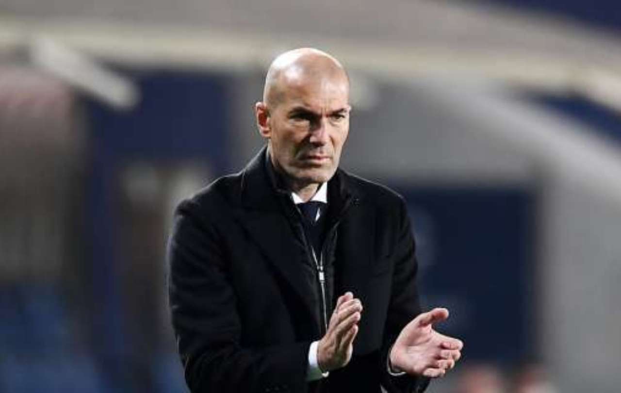 Lo van a linchar: Zidane coquetea con el PSG (y su ayudante caldea el ambiente en Marsella) 